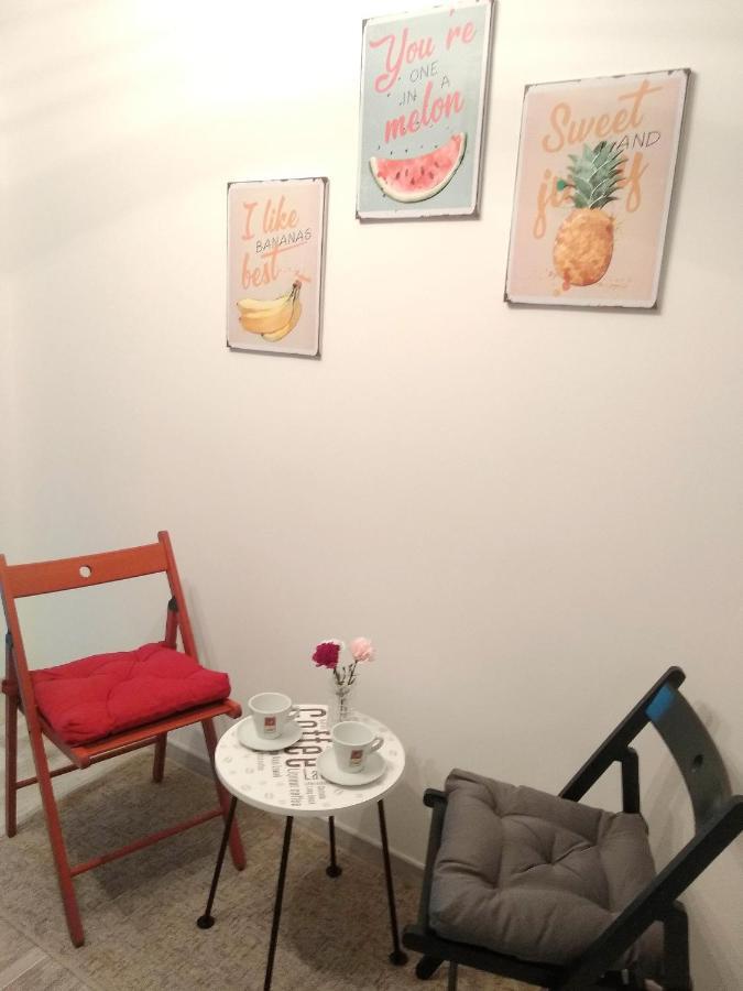 Apartament Nr 1 With 2 Balconies 3 Bedrooms Near Main Train Station